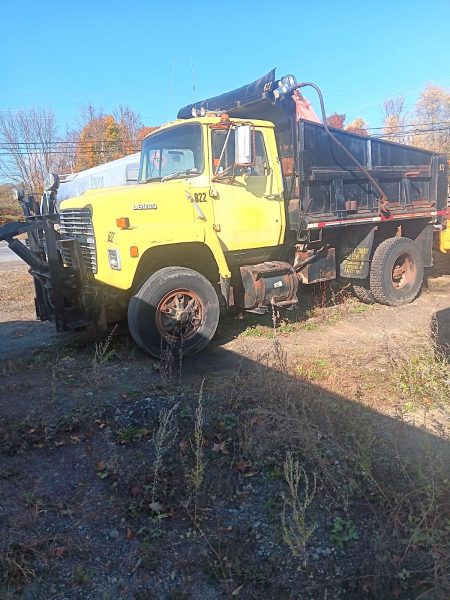 1988 FORD L8000 DUMP